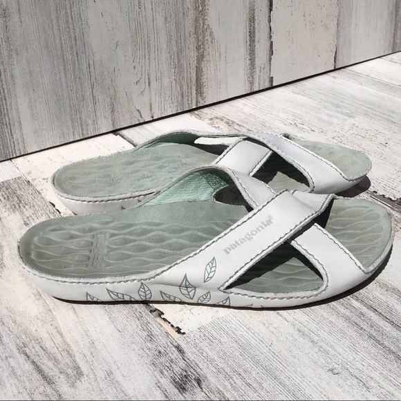 patagonia flip flops womens